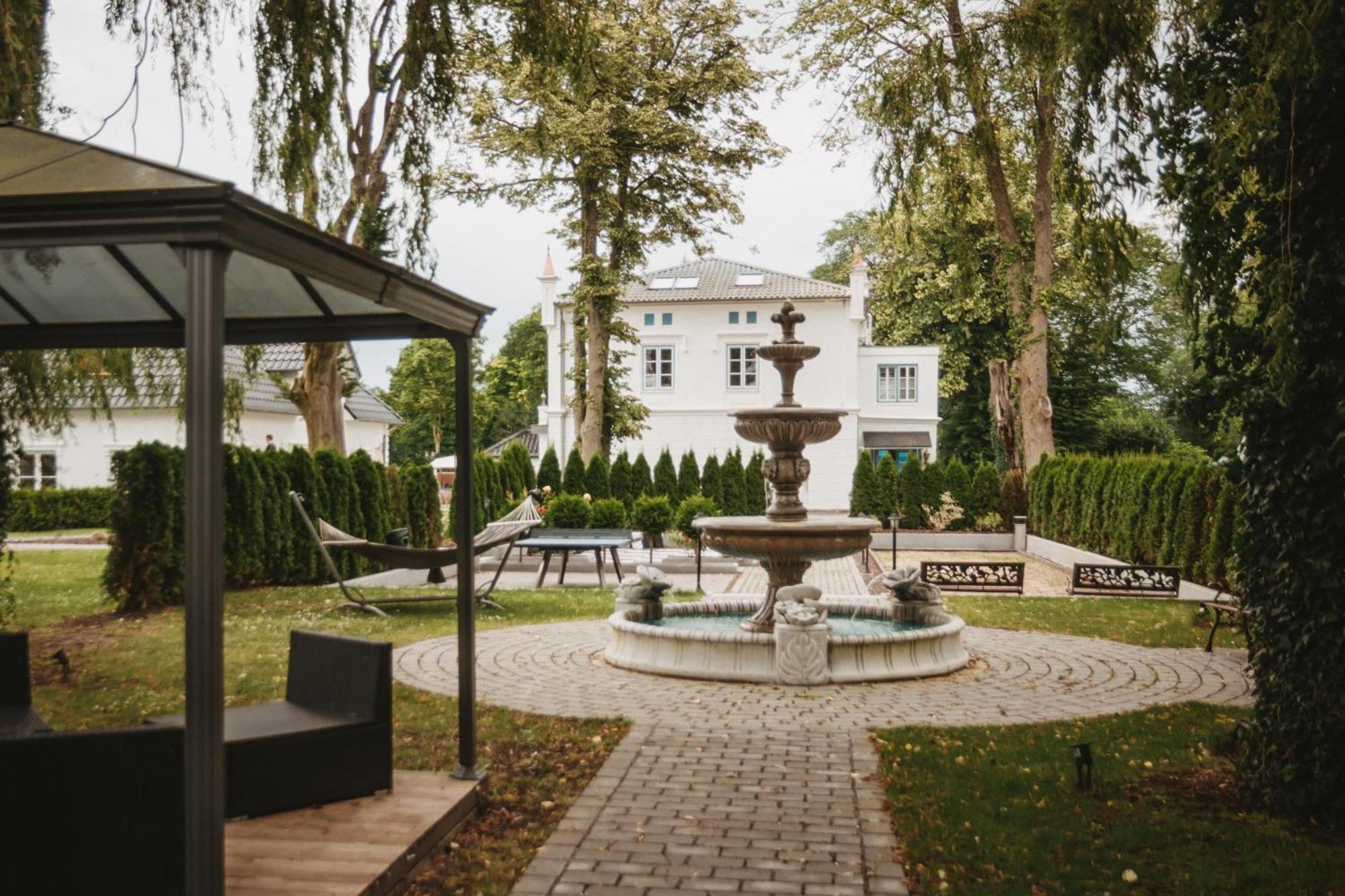 Herrenhaus-Henriettenhof Grömitz Екстериор снимка